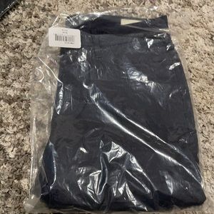 English Laundry Men's Walker Pants. 32x34. Navy.